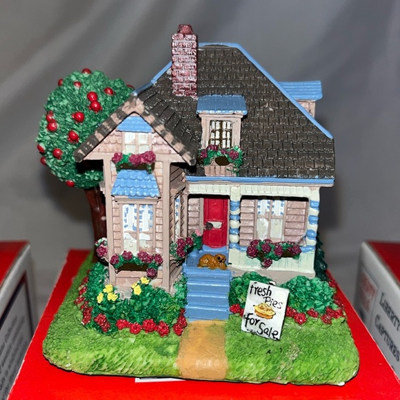 Liberty fall lot of 5 the Americana collection depicting old western community - Picture 7 of 15